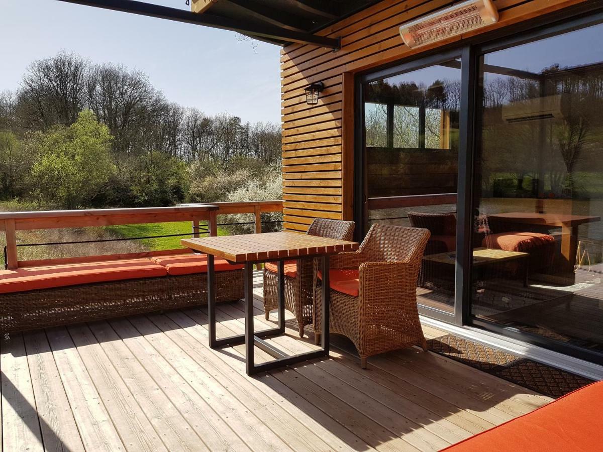 Lacabane Lodge Nature Saint-Vivien エクステリア 写真